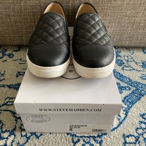 Black Steve Madden Zaander slip ons